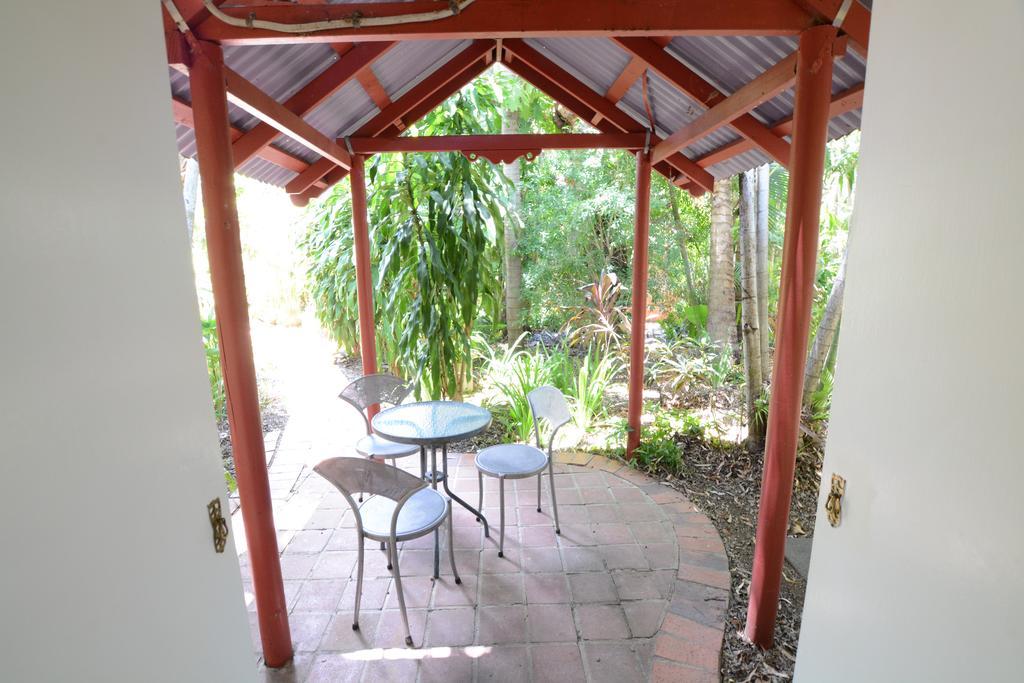 Shambhala Retreat Magnetic Island Cottages Nelly Bay Kültér fotó