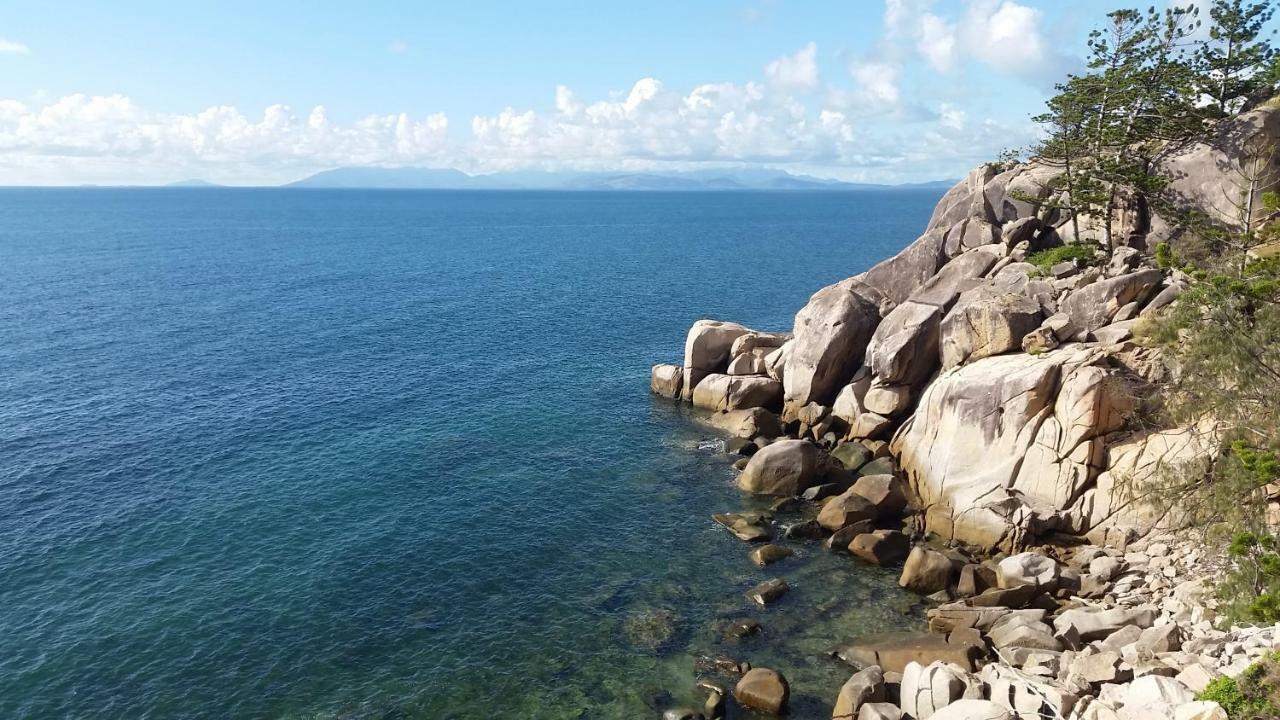 Shambhala Retreat Magnetic Island Cottages Nelly Bay Kültér fotó